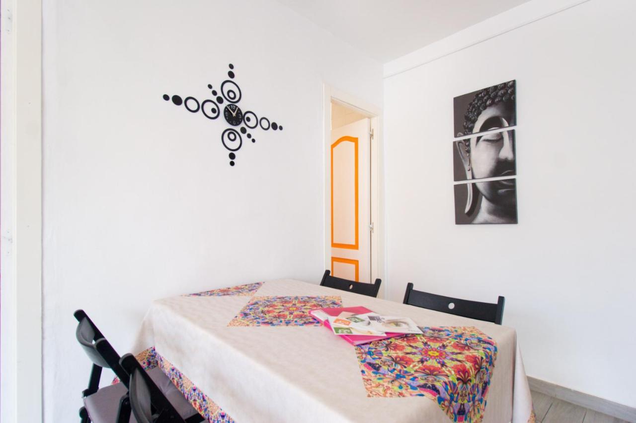 Bollywood Style Apartment Malaga Exterior photo