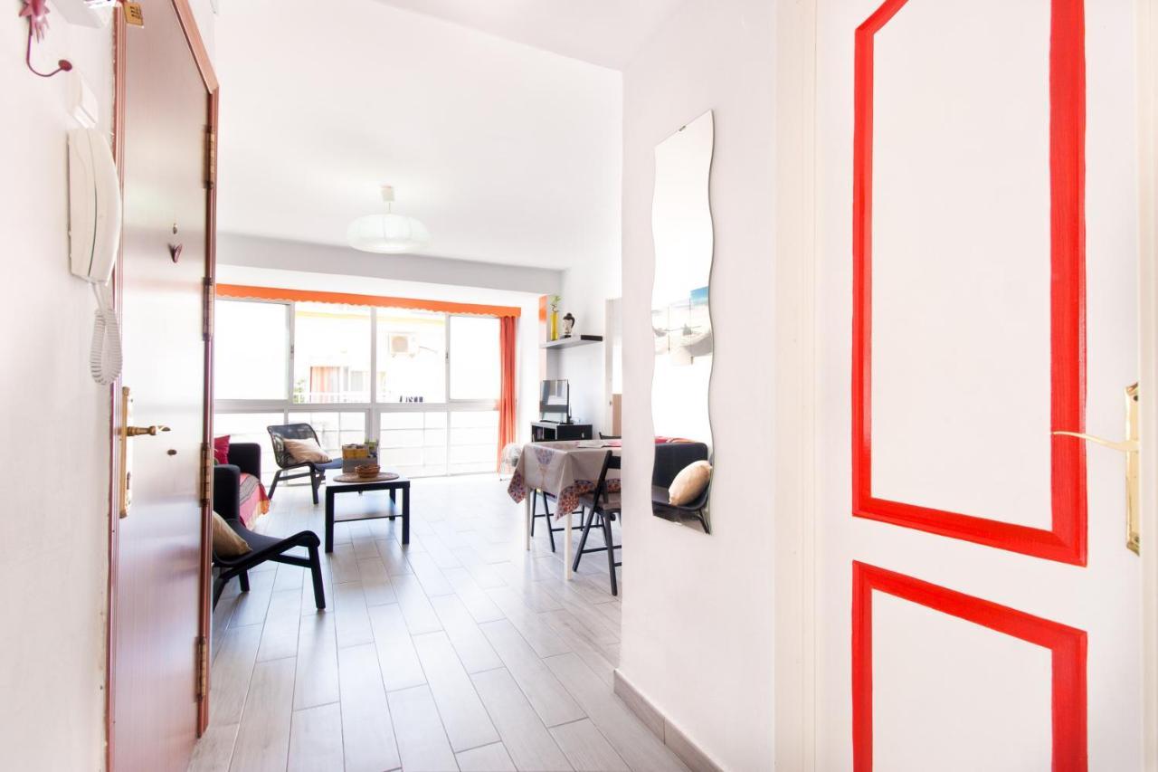 Bollywood Style Apartment Malaga Exterior photo